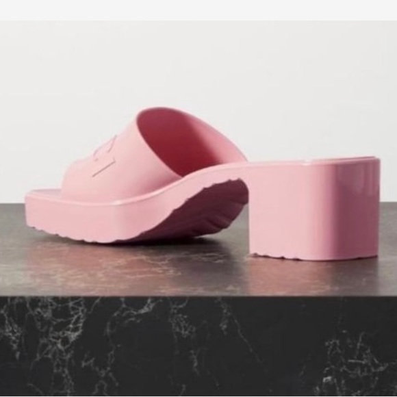 Gucci slides - Picture 9 of 14